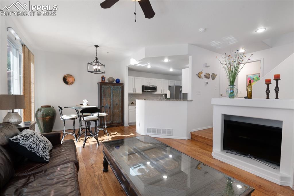 3294 Apogee View Colorado Springs CO 80906