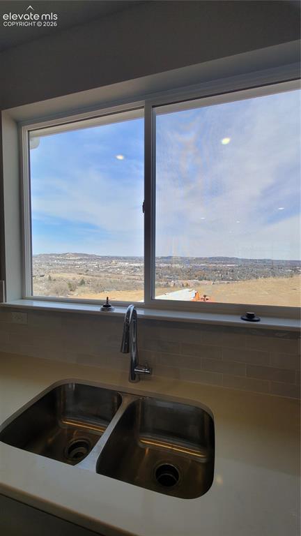 711 Belleza View Colorado Springs CO 80907