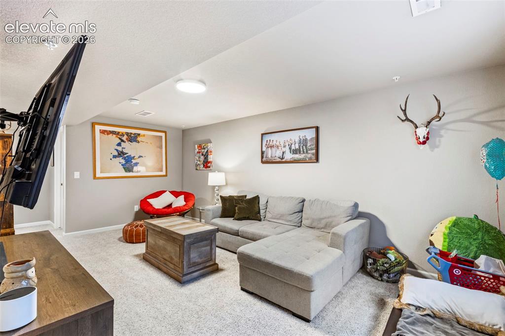 4271 Little Rock View Colorado Springs CO 80911
