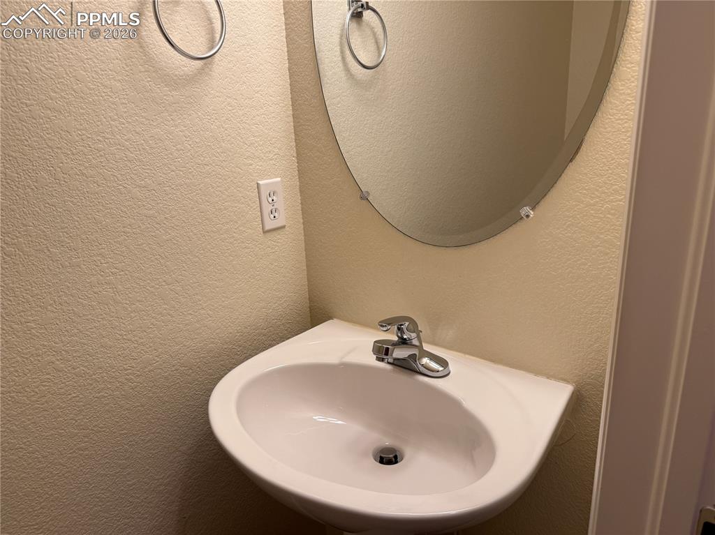 8728 Eckberg Heights Colorado Springs CO 80924