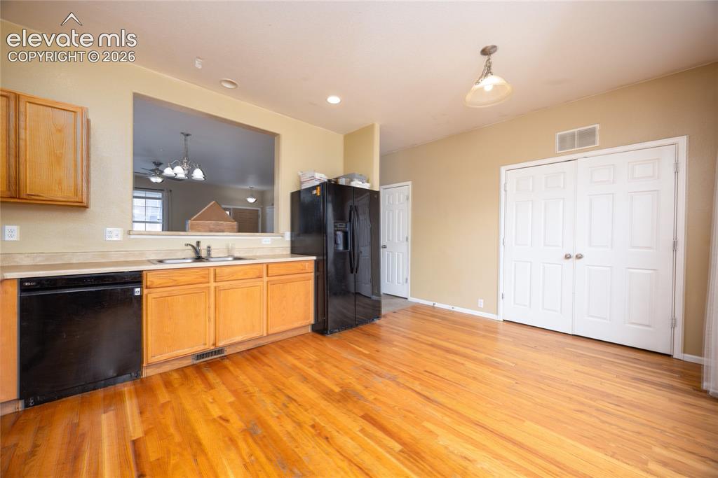 2008 Creekridge Point Colorado Springs CO 80910