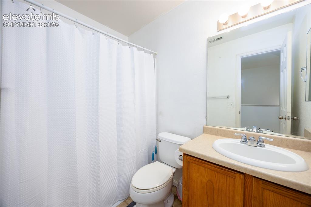 2008 Creekridge Point Colorado Springs CO 80910