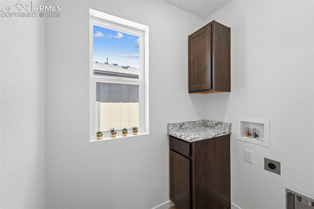 1918 Erin Loop Colorado Springs CO 80918
