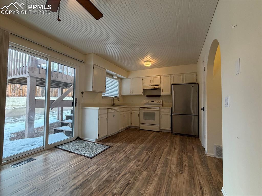 4660 N Carefree Circle Colorado Springs CO 80917