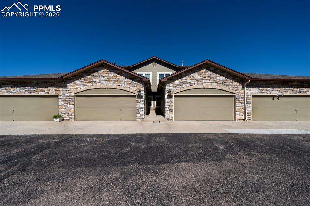 6512 Range Overlook Heights Colorado Springs CO 80922