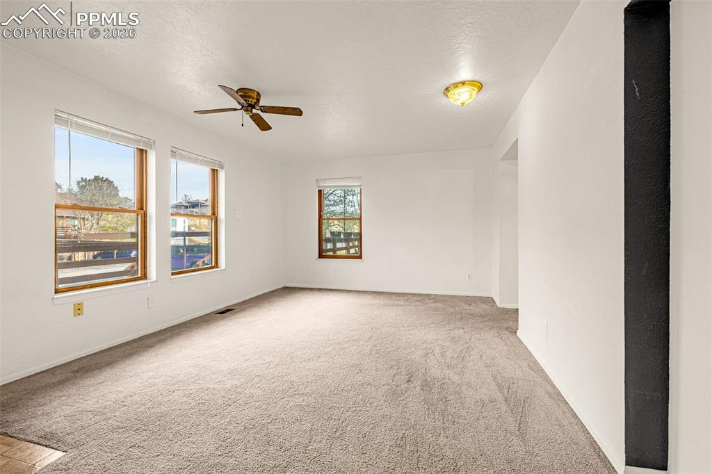 2386 Stepping Stones Way Colorado Springs CO 80904