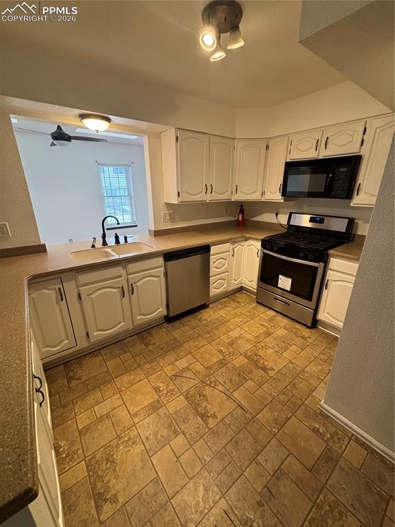 2079 Sussex Lane Colorado Springs CO 80909