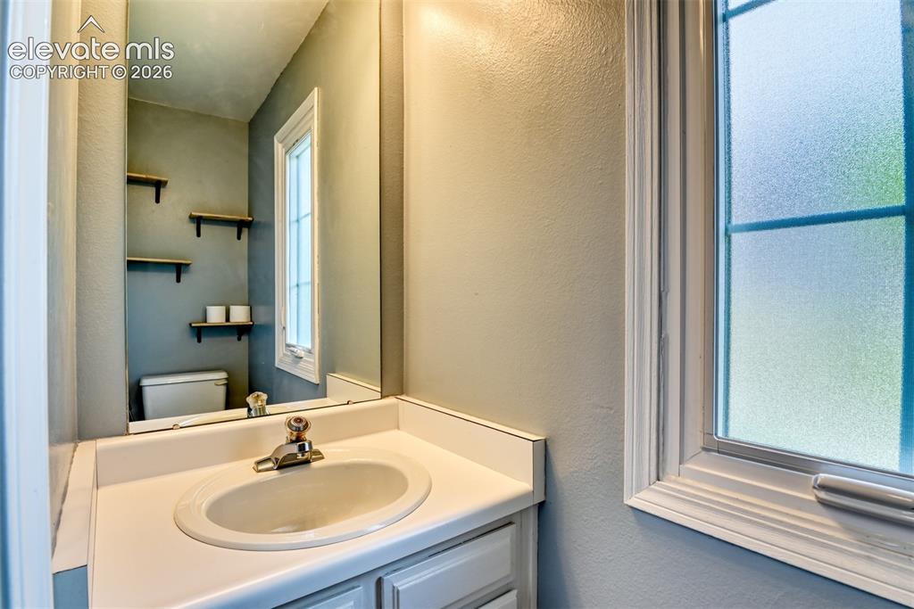 3374 Queen Anne Way Colorado Springs CO 80917