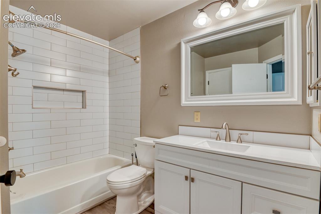 3374 Queen Anne Way Colorado Springs CO 80917