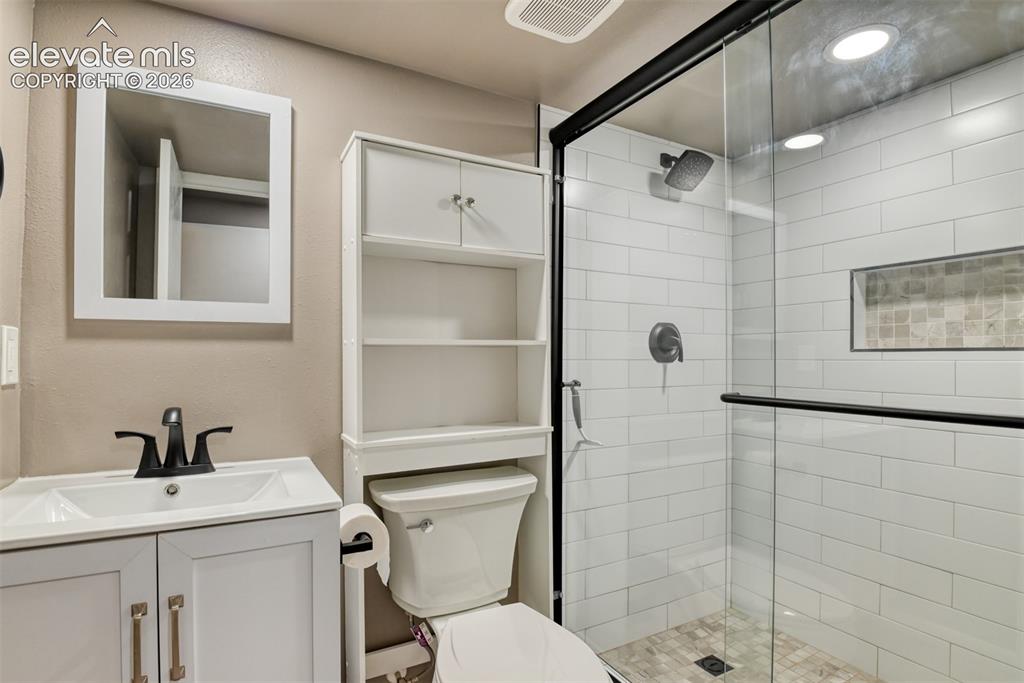 3374 Queen Anne Way Colorado Springs CO 80917