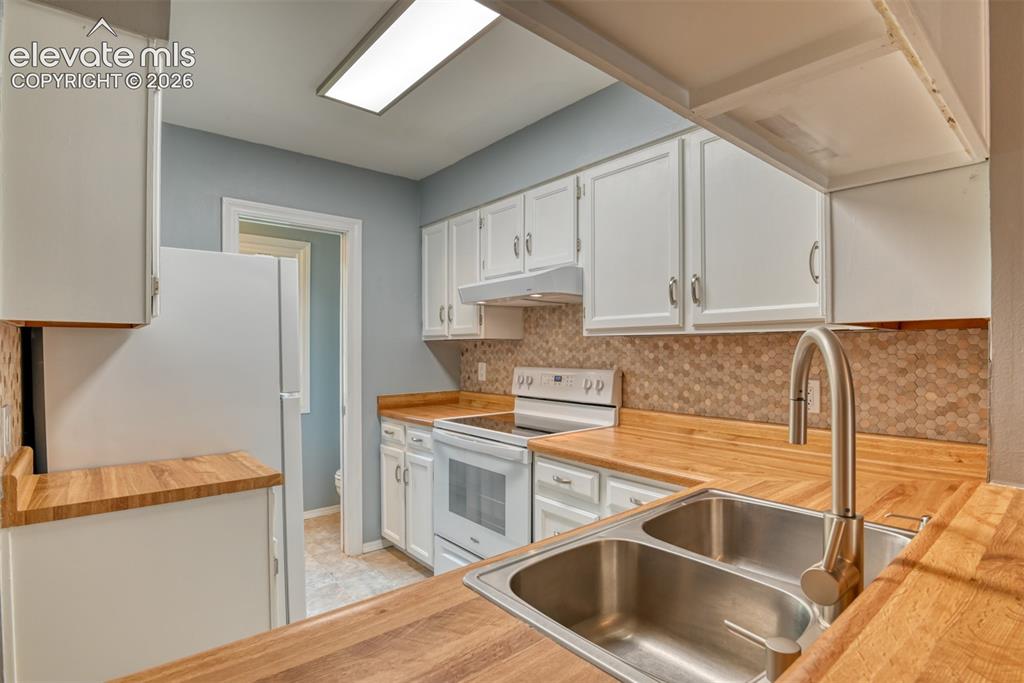 3374 Queen Anne Way Colorado Springs CO 80917