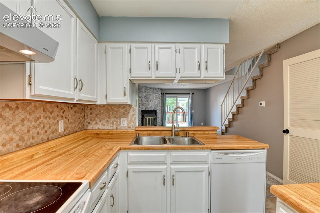3374 Queen Anne Way Colorado Springs CO 80917