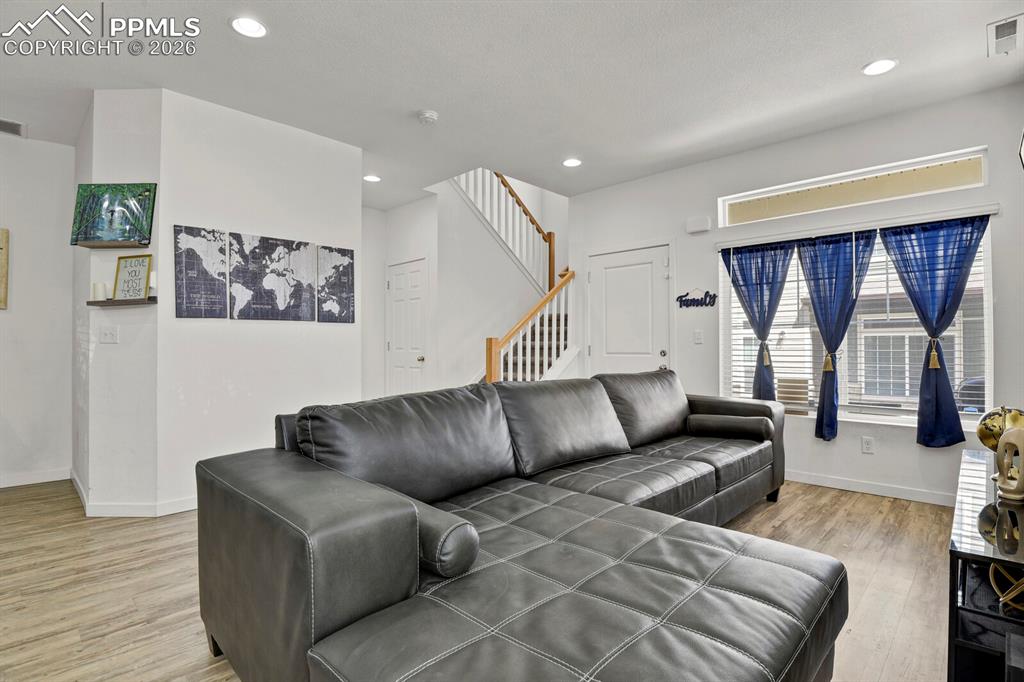 6411 Crossdrum Point Colorado Springs CO 80927