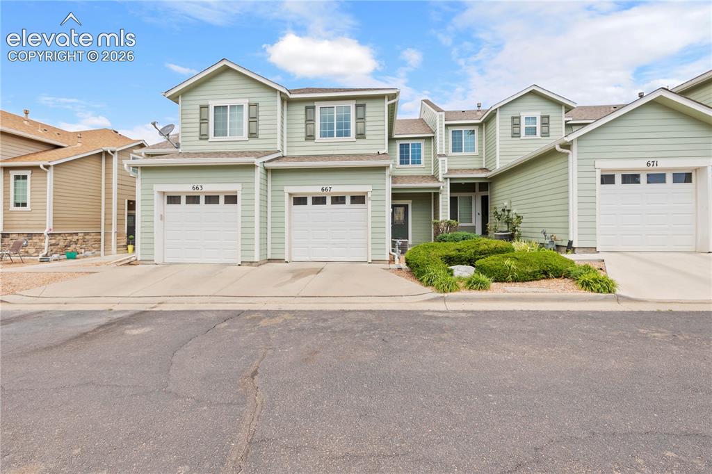 667 Hailey Glenn View Colorado Springs CO 80916