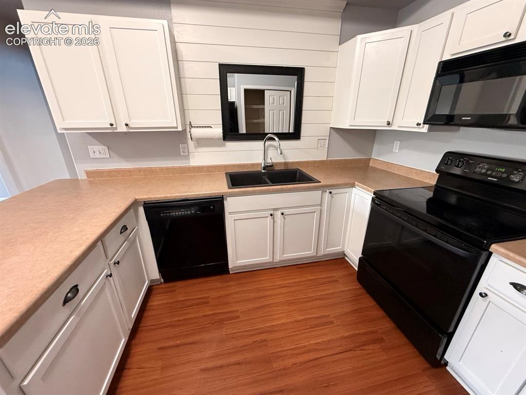 667 Hailey Glenn View Colorado Springs CO 80916