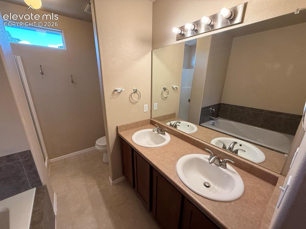 667 Hailey Glenn View Colorado Springs CO 80916