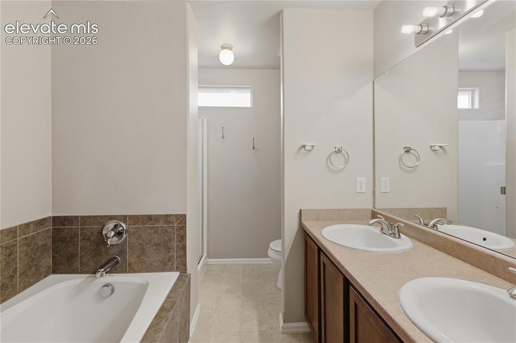 667 Hailey Glenn View Colorado Springs CO 80916