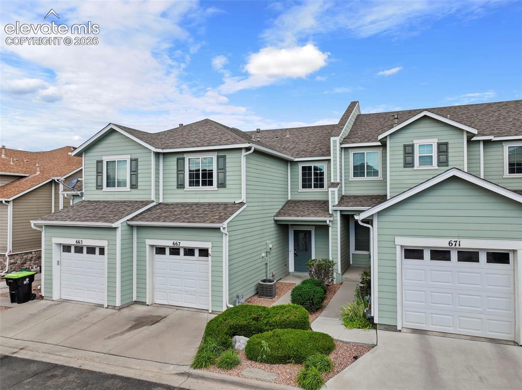 667 Hailey Glenn View Colorado Springs CO 80916