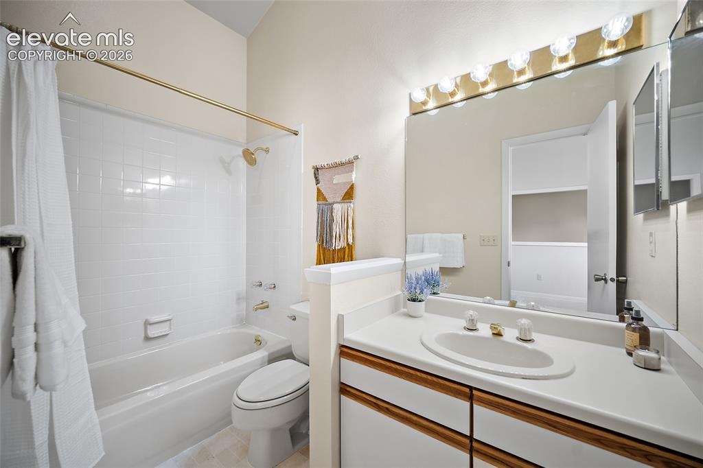 581 Observatory Drive Colorado Springs CO 80904