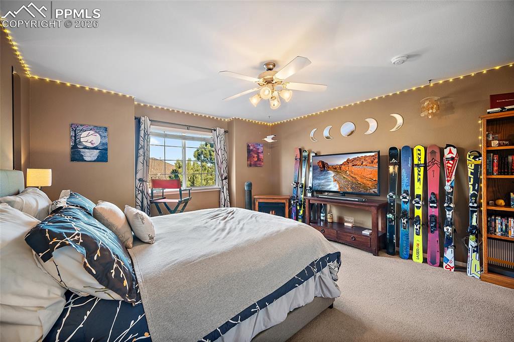 5623 Sonnet Ridge Point Colorado Springs CO 80918