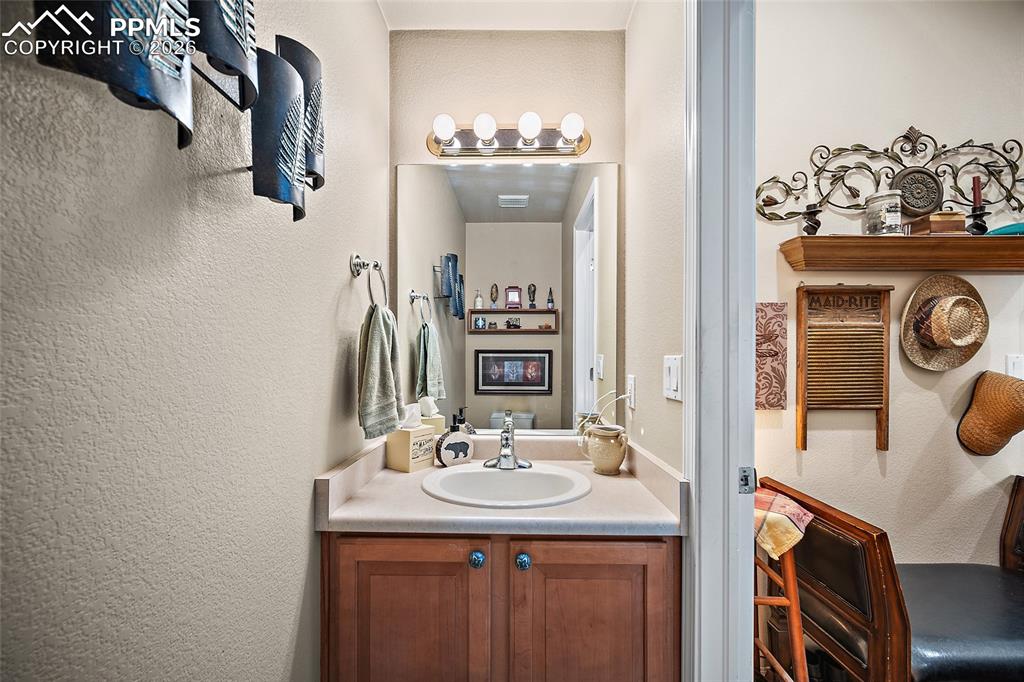 5623 Sonnet Ridge Point Colorado Springs CO 80918
