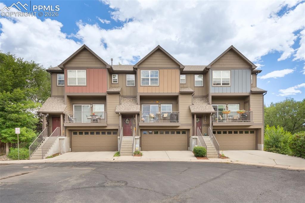 3986 Star View Colorado Springs CO 80907