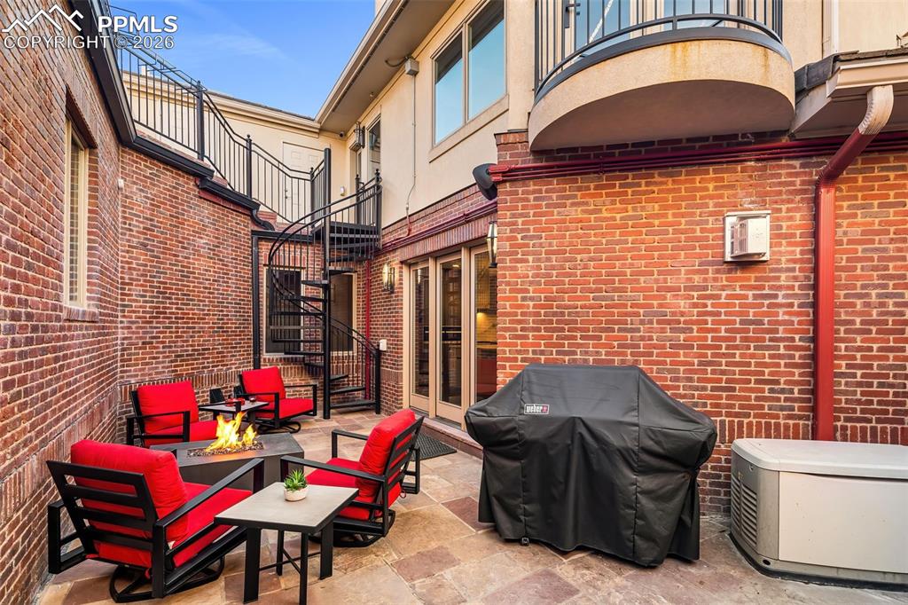 418 Steele Street Denver CO 80206
