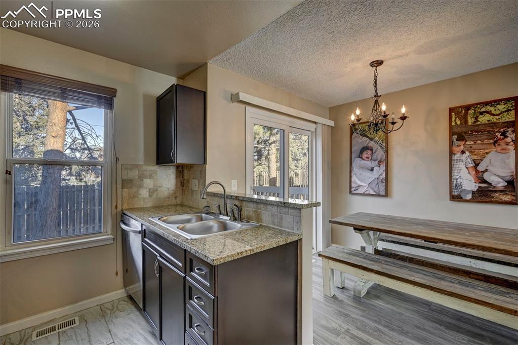 524 Shady Crest Circle Colorado Springs CO 80916