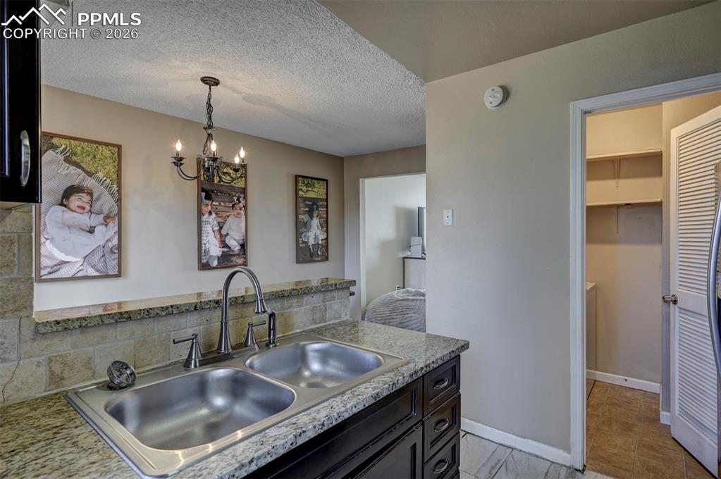 524 Shady Crest Circle Colorado Springs CO 80916