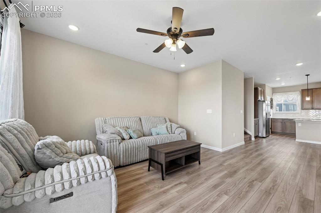 3491 Sobo View Colorado Springs CO 80907