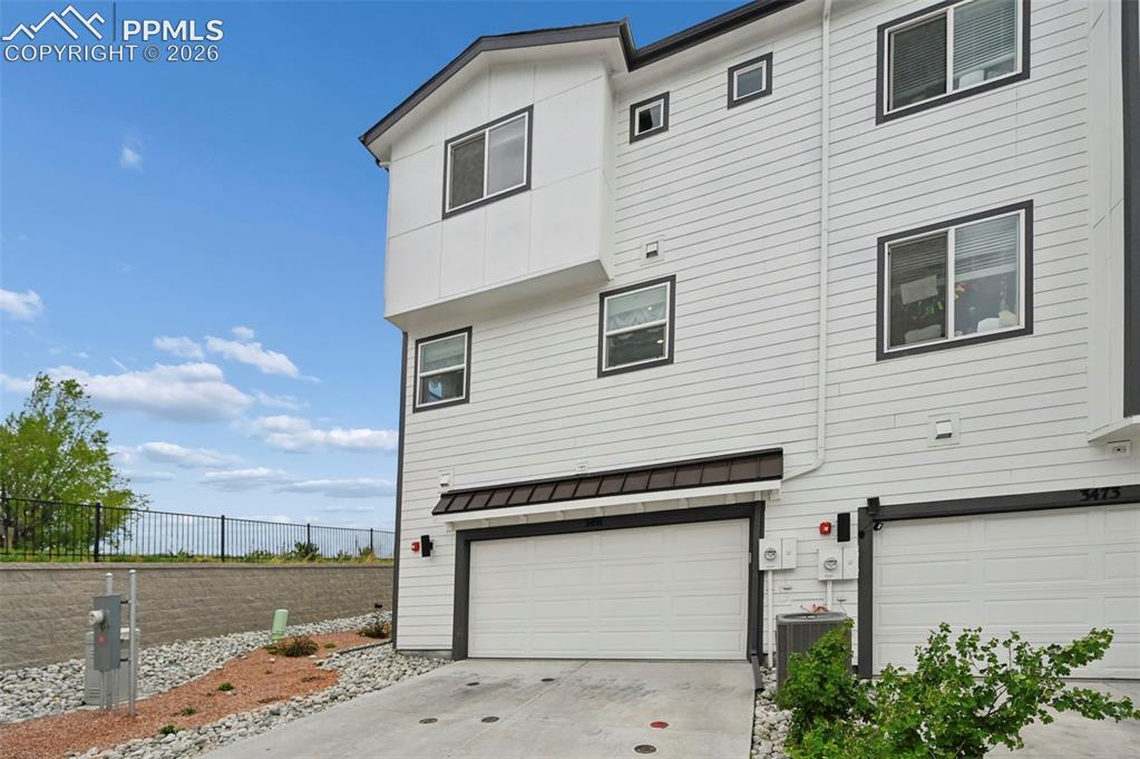 3491 Sobo View Colorado Springs CO 80907