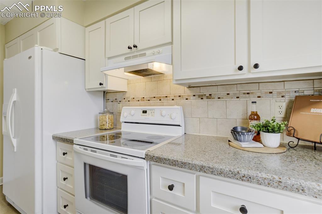1130 Fontmore Road Colorado Springs CO 80904