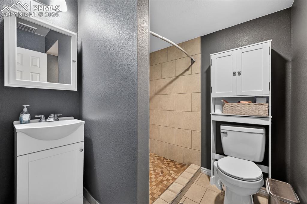 2141 Legacy Ridge View Colorado Springs CO 80910
