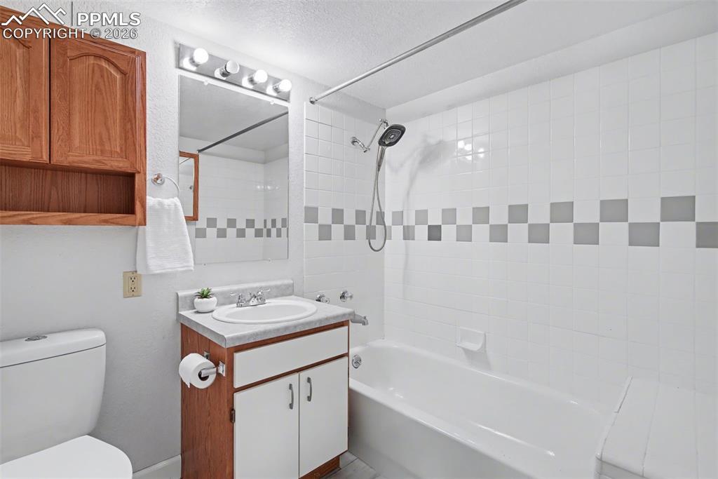2160 Alicia Point Colorado Springs CO 80919