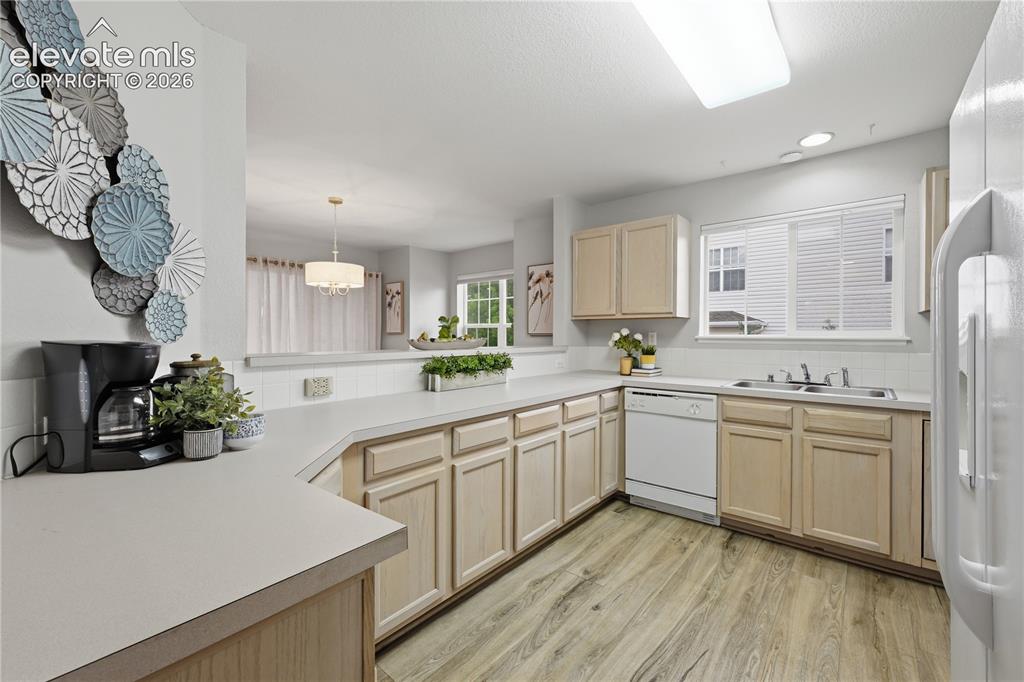1834 Britton View Colorado Springs CO 80905