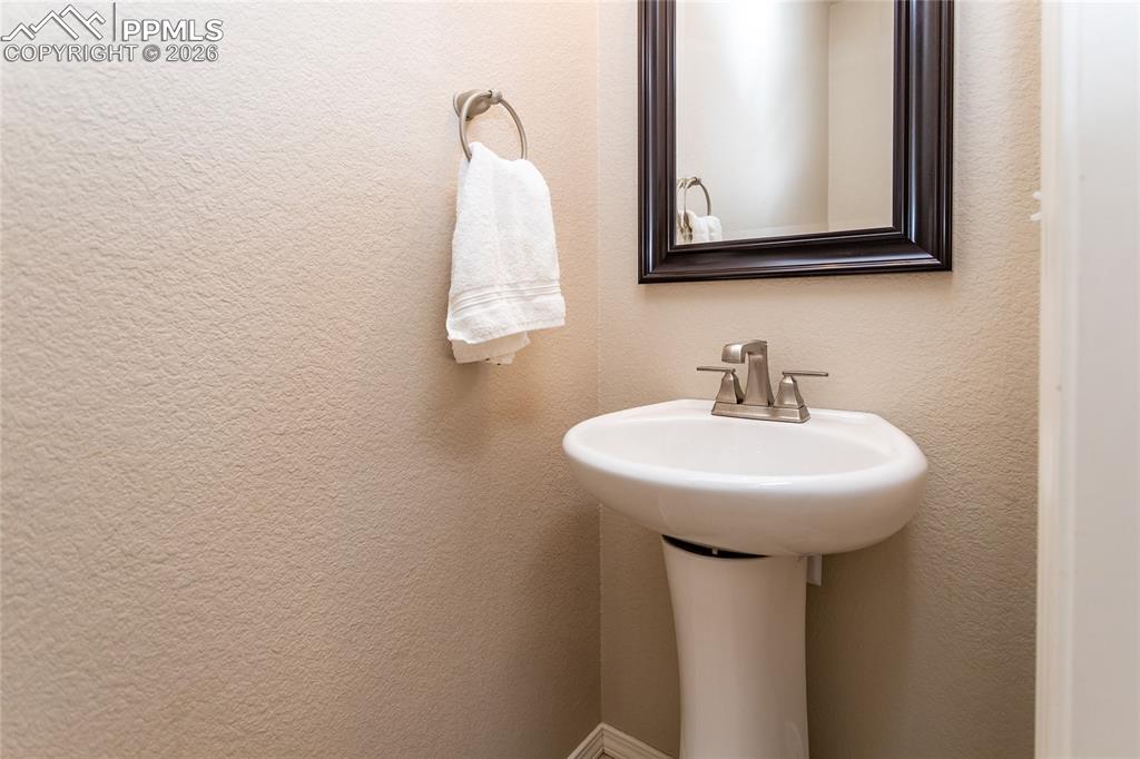 1534 York Road Colorado Springs CO 80918