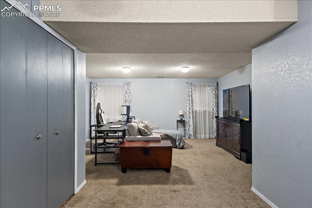 4304 Hunting Meadows Circle Colorado Springs CO 80916