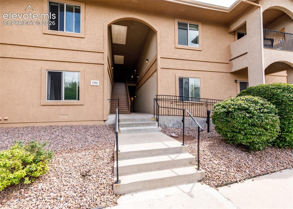 1590 Little Bear Creek Point Colorado Springs CO 80904