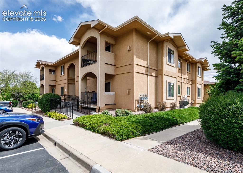1590 Little Bear Creek Point Colorado Springs CO 80904