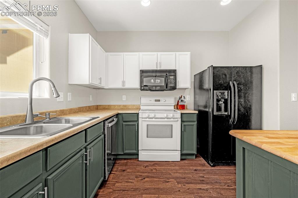 7383 Little Jimmy Grove Fountain CO 80817