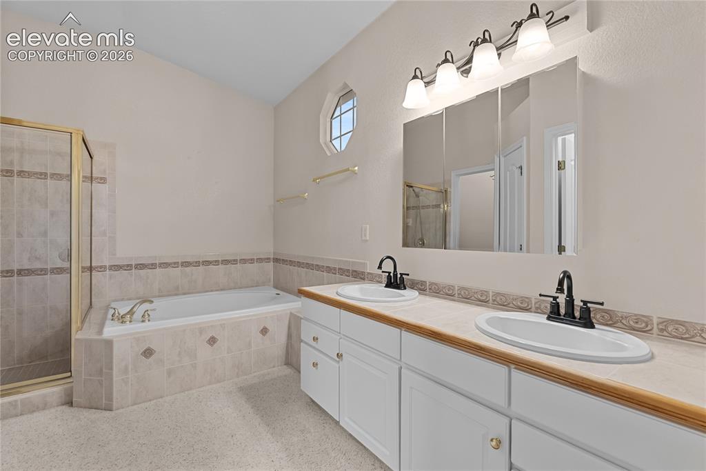 4418 Spiceglen Drive Colorado Springs CO 80906