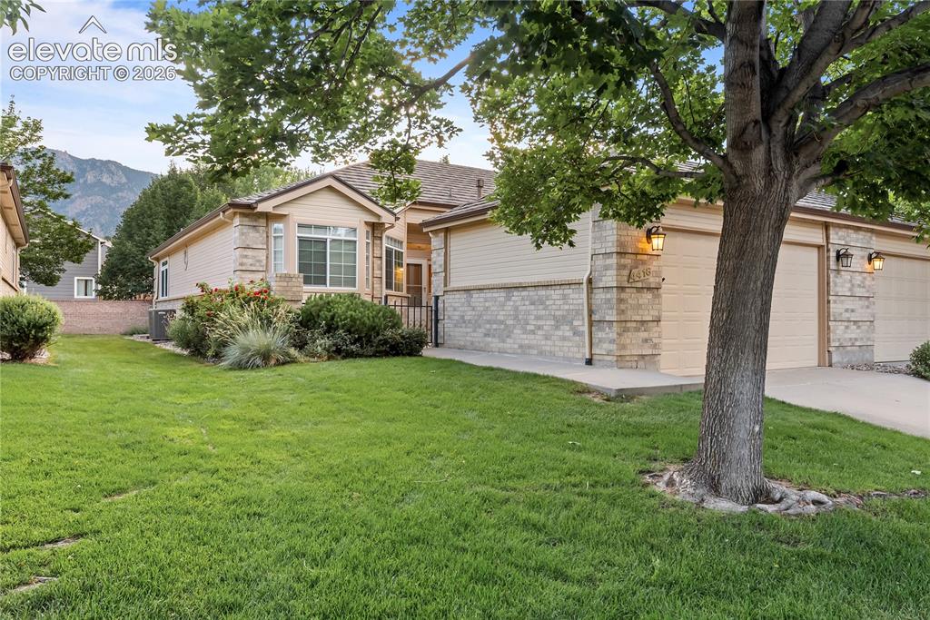 4418 Spiceglen Drive Colorado Springs CO 80906