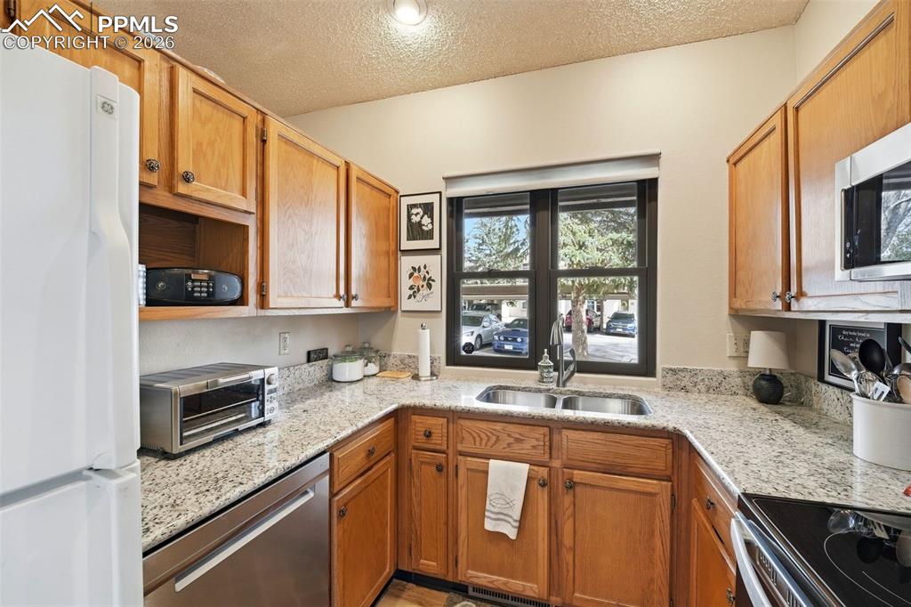 510 Autumn Crest Circle Colorado Springs CO 80919