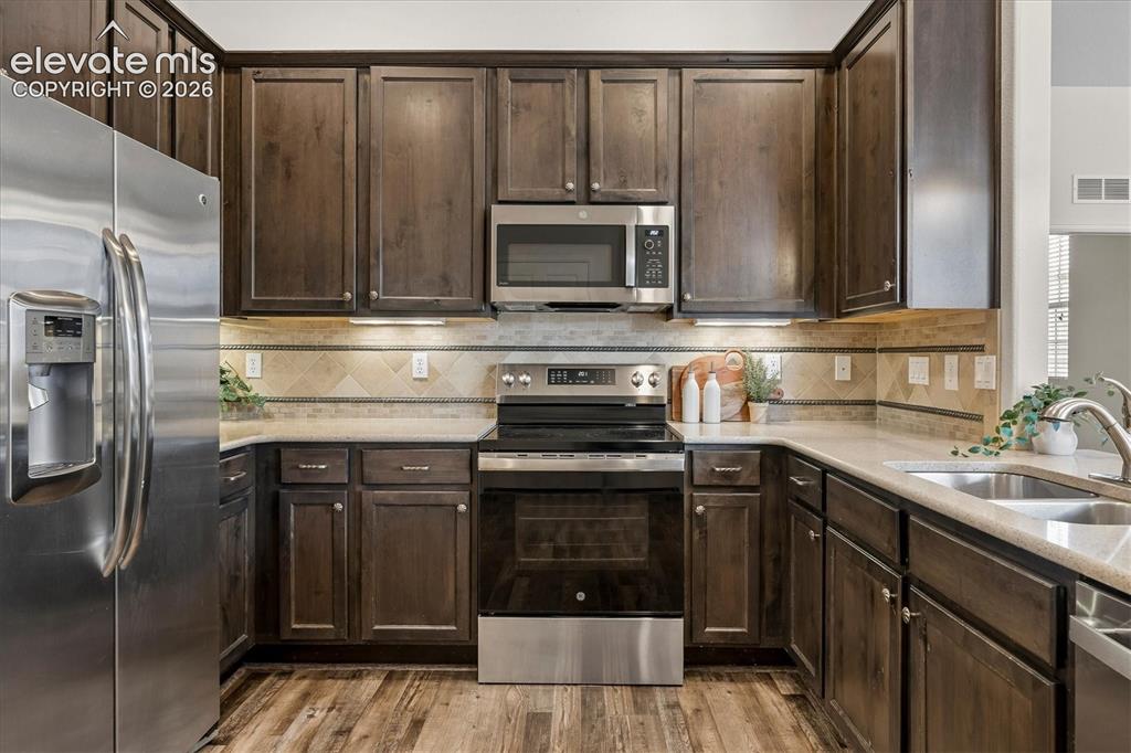 8752 Eckberg Heights Colorado Springs CO 80924