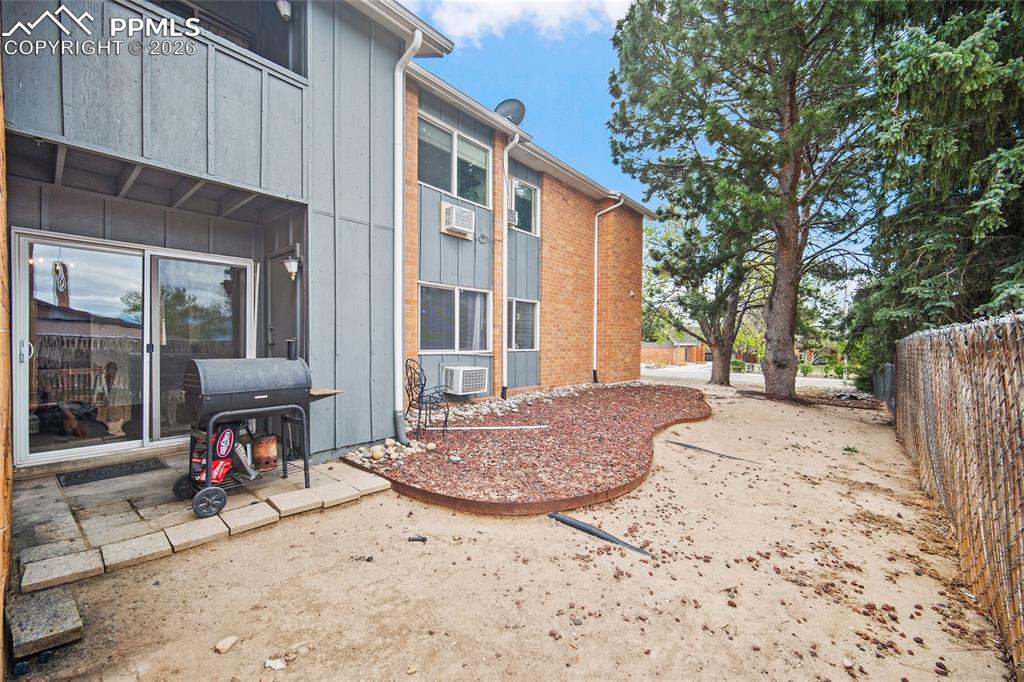 1708 Sawyer Way Colorado Springs CO 80915