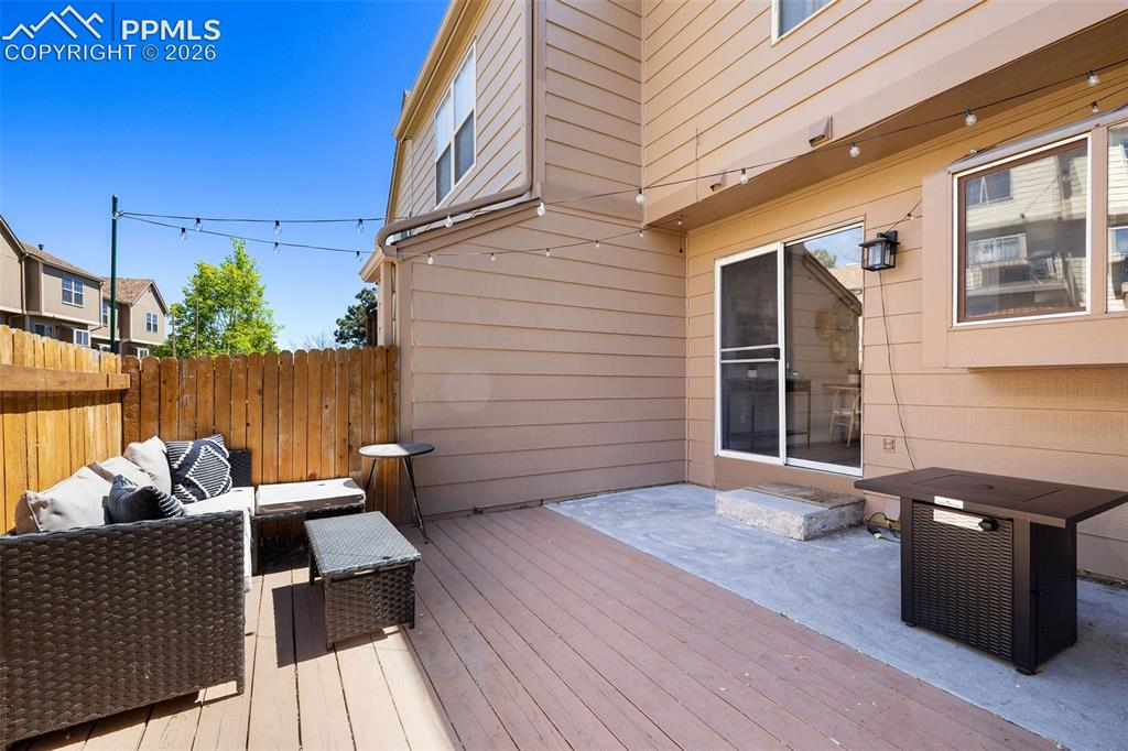6829 Mountain Top Lane Colorado Springs CO 80919