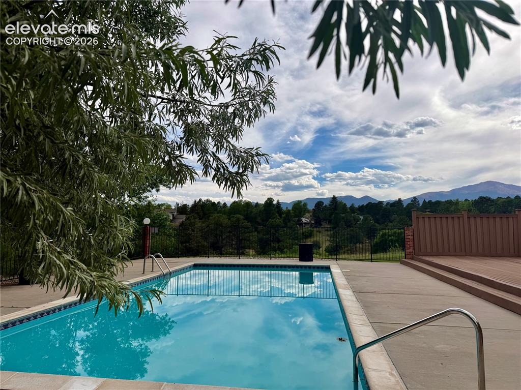 6829 Mountain Top Lane Colorado Springs CO 80919