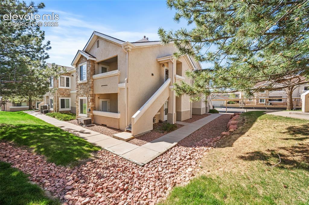 3715 Strawberry Field Grove Colorado Springs CO 80906