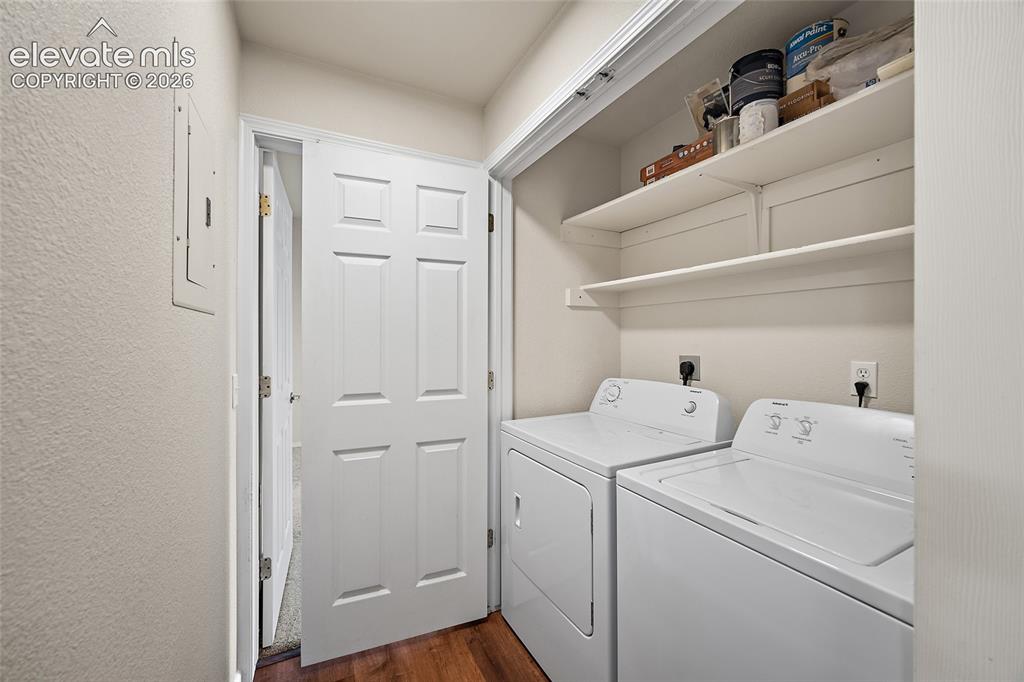 3715 Strawberry Field Grove Colorado Springs CO 80906