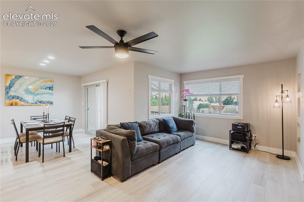 372 Mission Hill Way Colorado Springs CO 80921